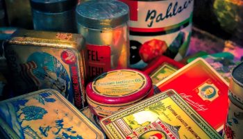Collectable tins Found Vintage collectable tins